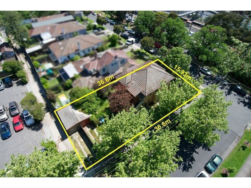15 Illowa Street, Malvern East VIC 3145