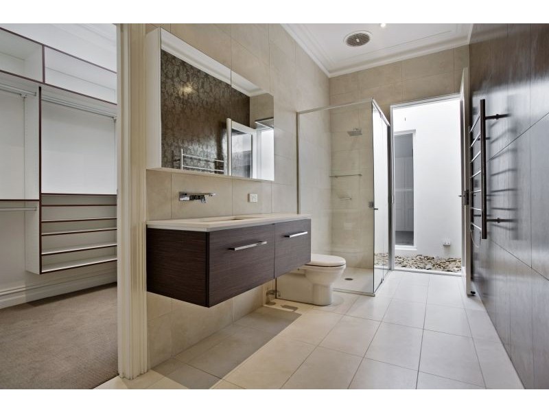 14 Broomfield Road, Hawthorn East VIC 3123