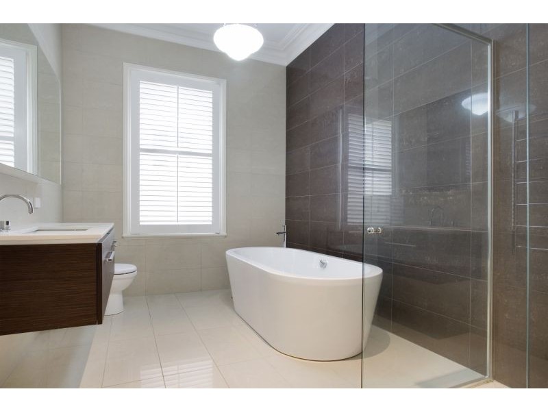 14 Broomfield Road, Hawthorn East VIC 3123