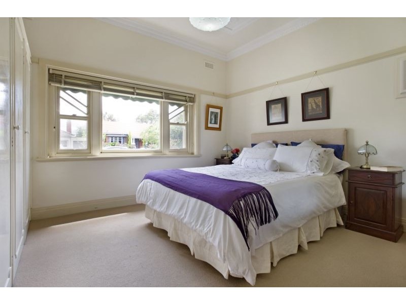 14 Eleanor Street, Ashburton VIC 3147