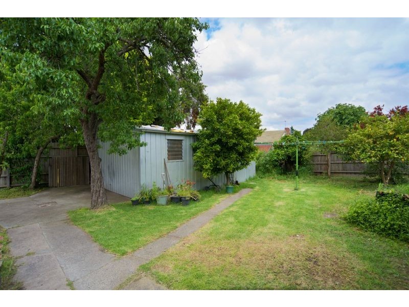6 Gloucester Road, Ashburton VIC 3147