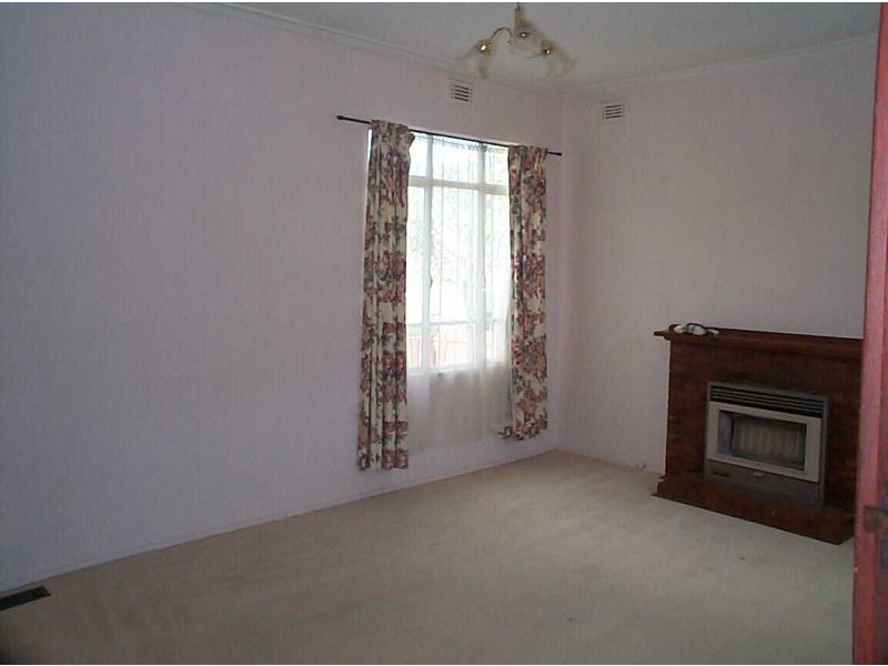 3 Sunderland Avenue, Ashburton VIC 3147