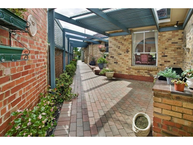 13 Karnak Road, Ashburton VIC 3147