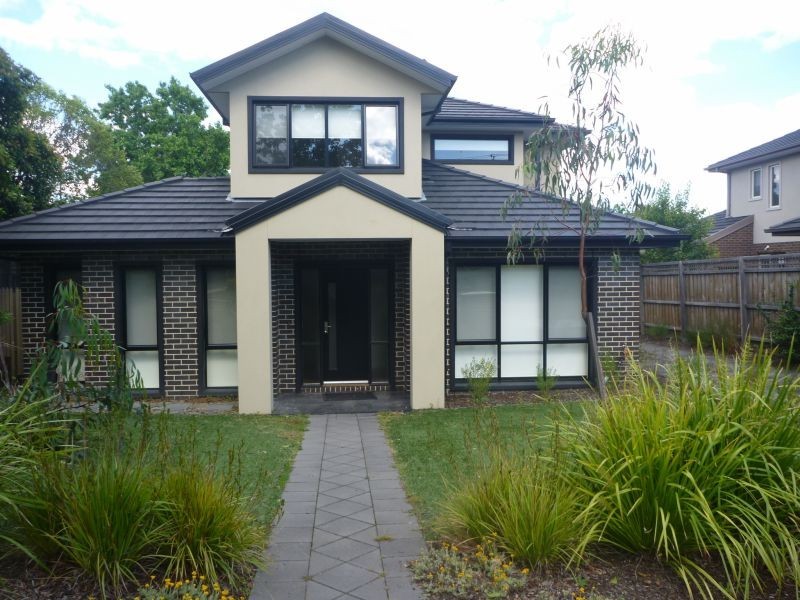 1/4 Howard Avenue, Mount Waverley VIC 3149