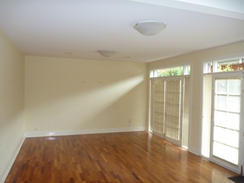 2/33 Peate Avenue, Glen Iris VIC 3146