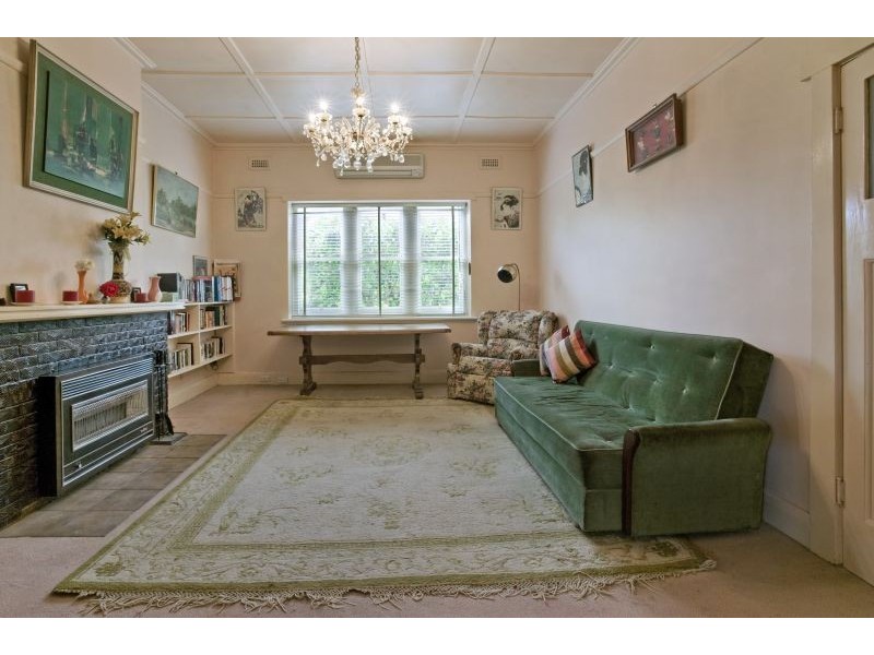 1047 Dandenong Road, Malvern East VIC 3145