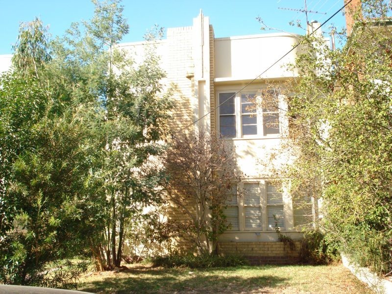 2/14 Ellesmere Road, Prahran VIC 3181