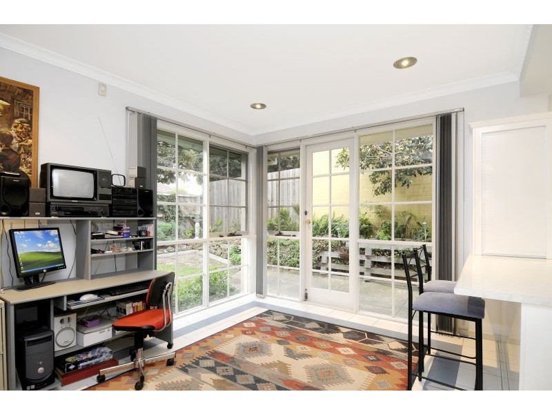 17 Sunhill Road, Glen Iris VIC 3146