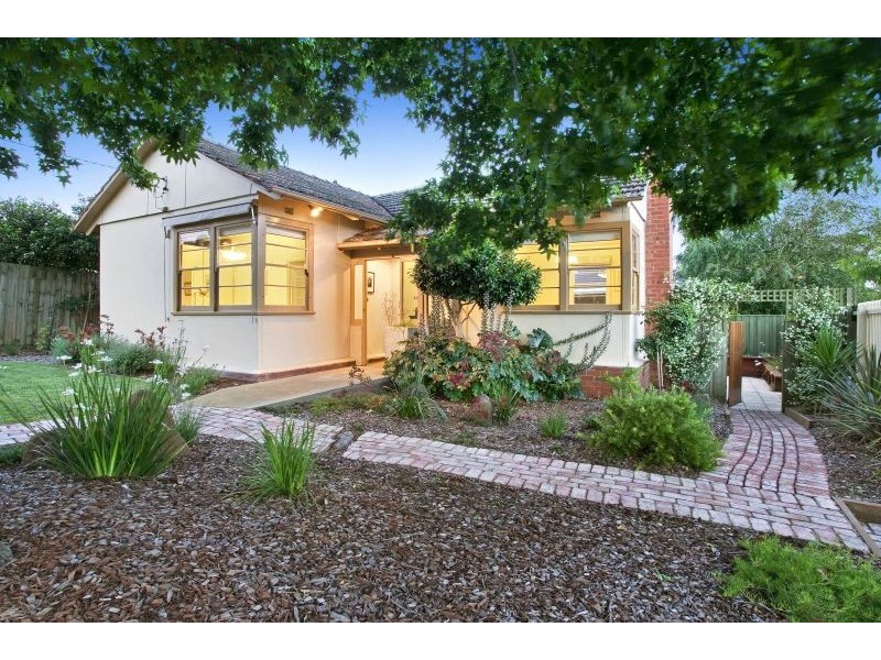 3 Warner Avenue, Ashburton VIC 3147