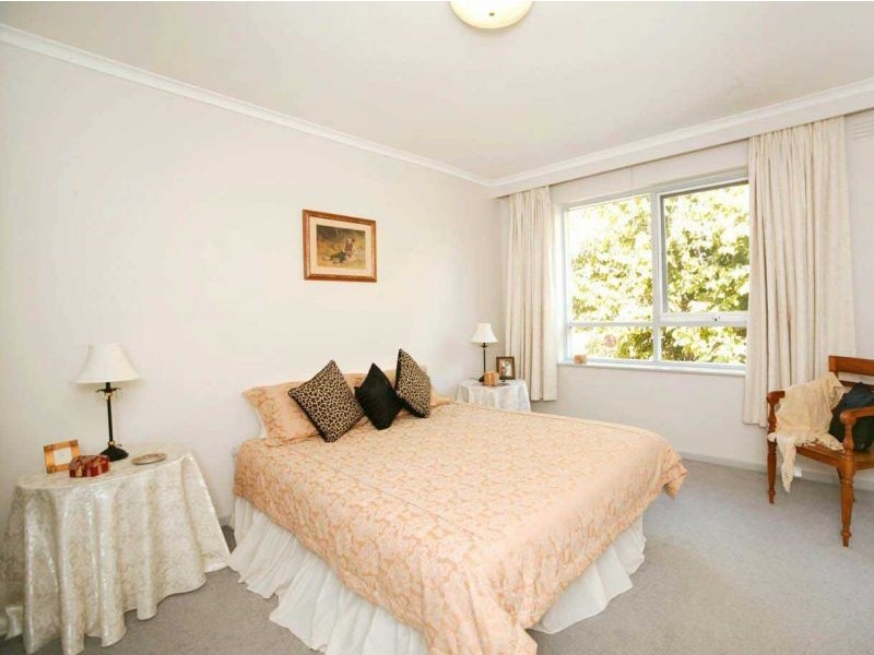 10/31 Claremont Avenue, Malvern VIC 3144