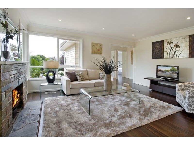 11 Leonard Street, Ashwood VIC 3147