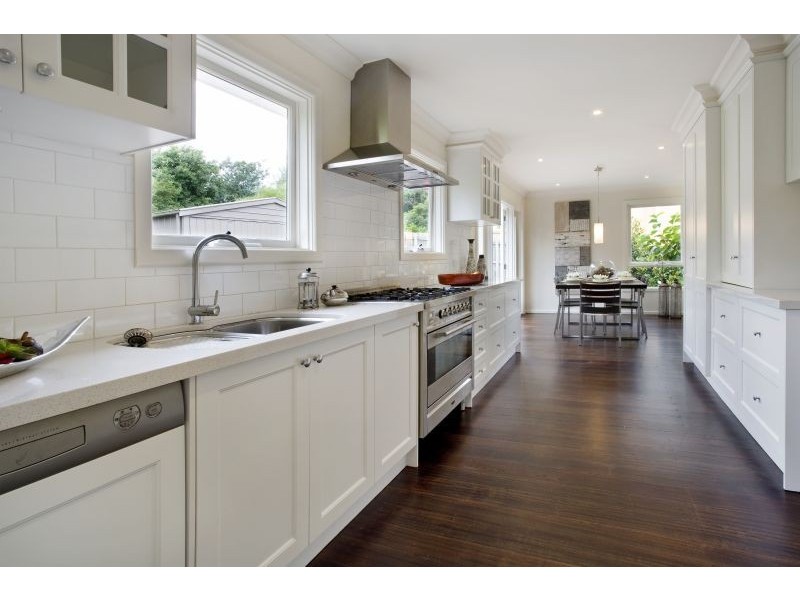 11 Leonard Street, Ashwood VIC 3147