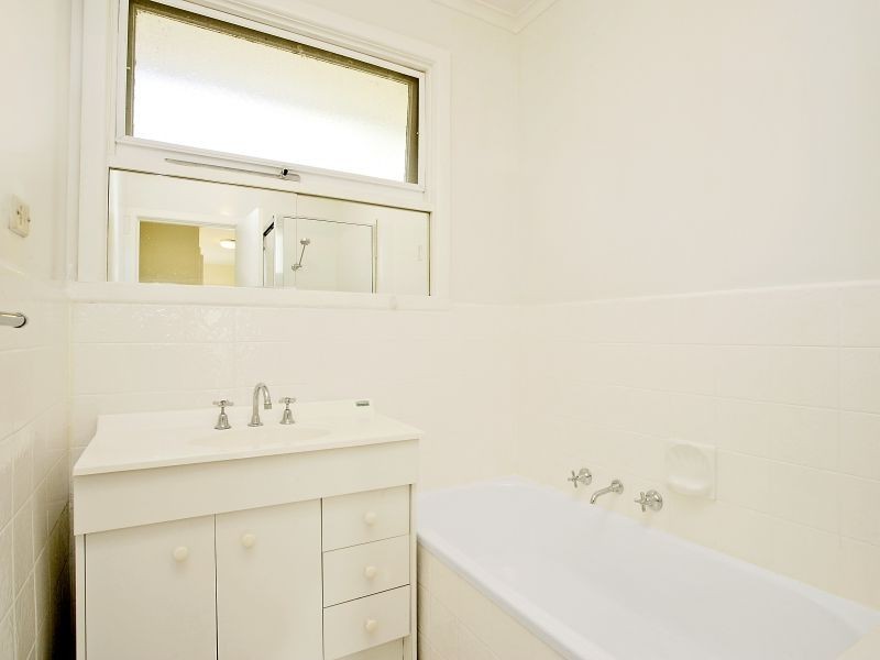 4/45 Iris Road, Glen Iris VIC 3146