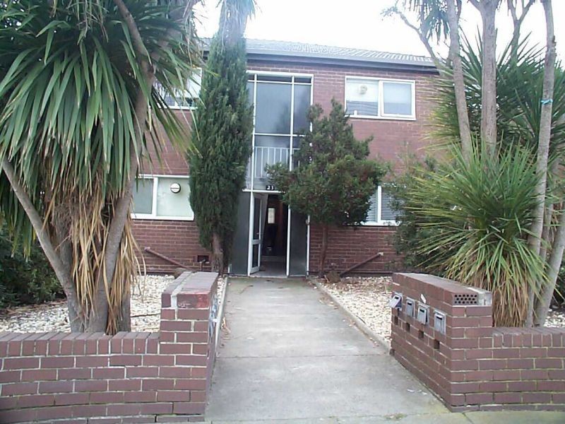 2/23 Genoa Street, Moorabbin VIC 3189