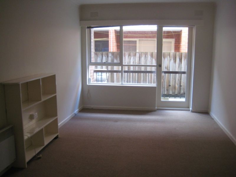 2/23 Genoa Street, Moorabbin VIC 3189