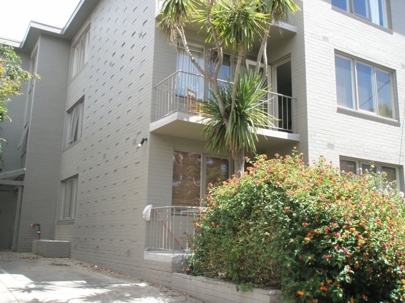 2/30 Elm Street, Hawthorn VIC 3122