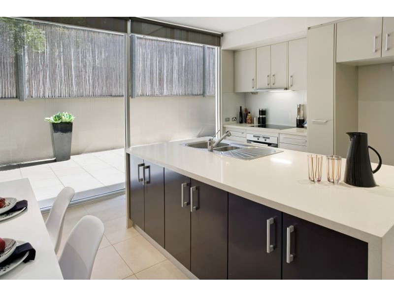 2/27 Irymple Avenue, Glen Iris VIC 3146