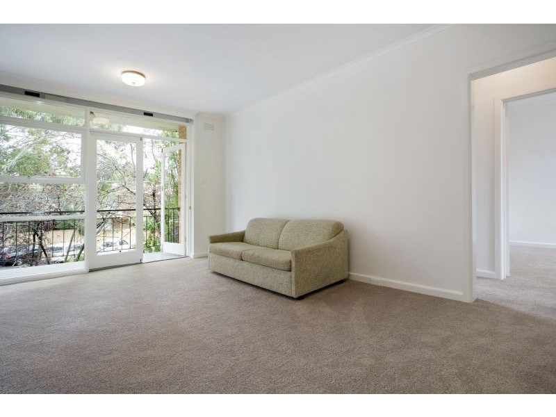 8/19 Osborne Avenue, Glen Iris VIC 3146