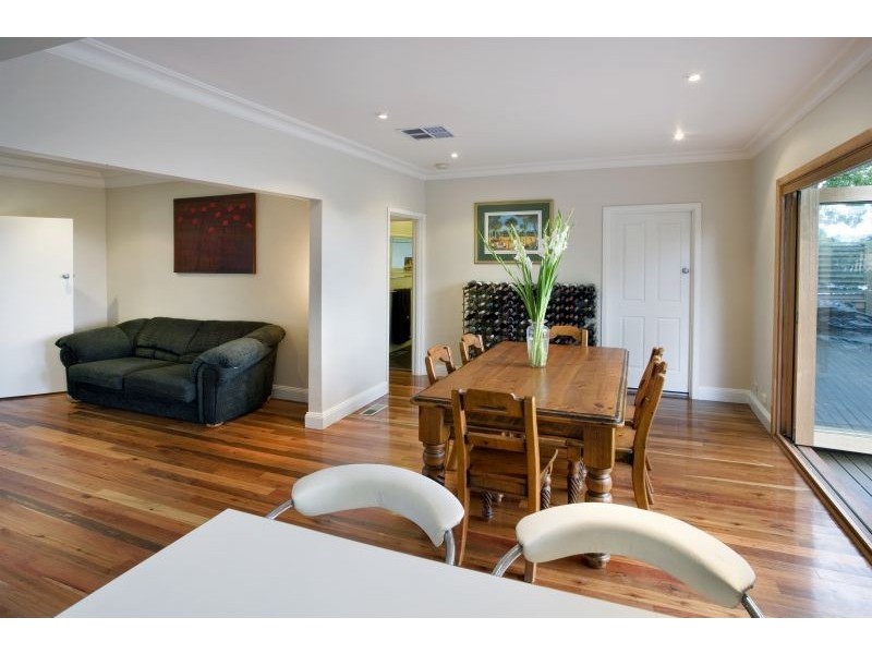 12 Montrose Street, Ashwood VIC 3147