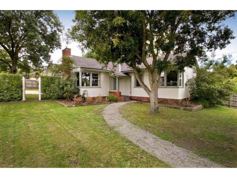 113 Victory Boulevard, Ashburton VIC 3147