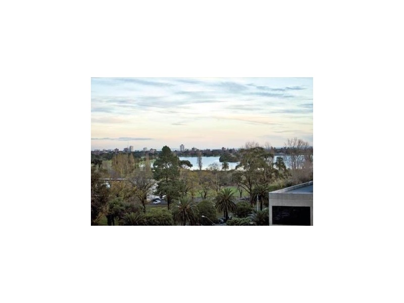 10/70 Albert Road, South Melbourne VIC 3205