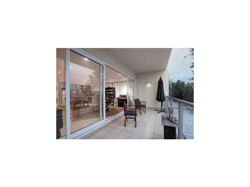 3/50 Poath Rd, Hughesdale VIC 3166