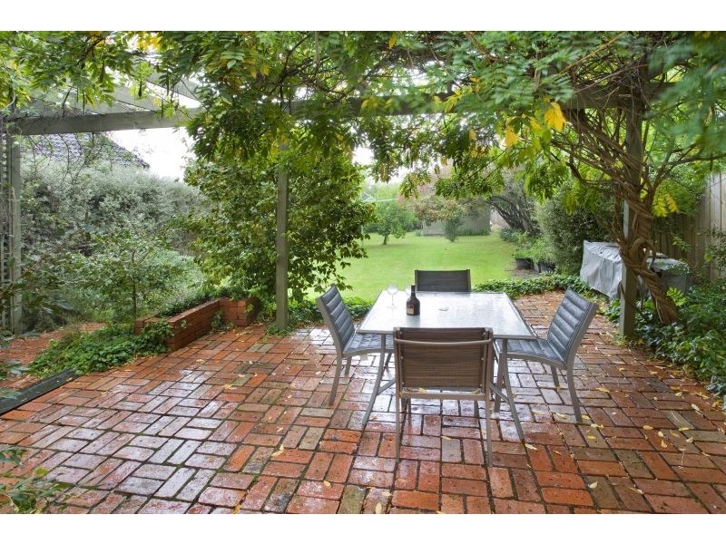 24 Montrose Street, Ashwood VIC 3147