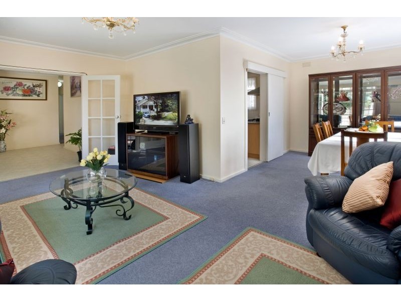 6 Torbreck Street, Glen Waverley VIC 3150