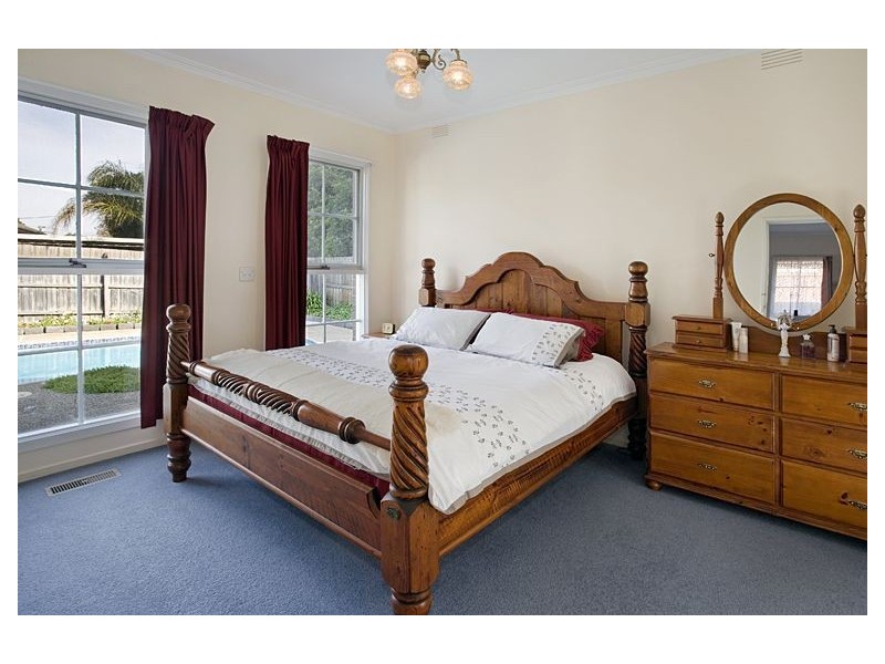 6 Torbreck Street, Glen Waverley VIC 3150