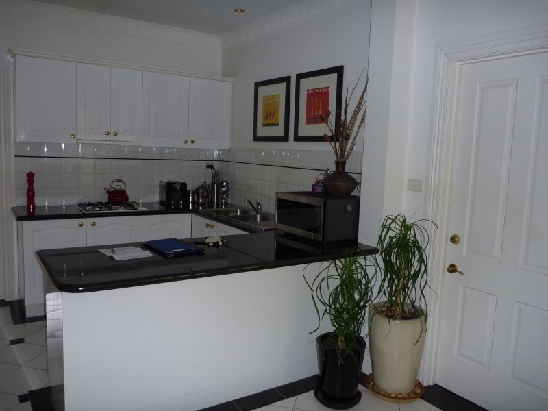 1A Rangeview Avenue, Malvern East VIC 3145