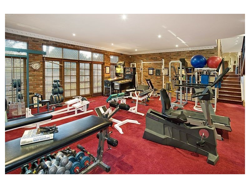 25 Carlyle Street, Ashwood VIC 3147