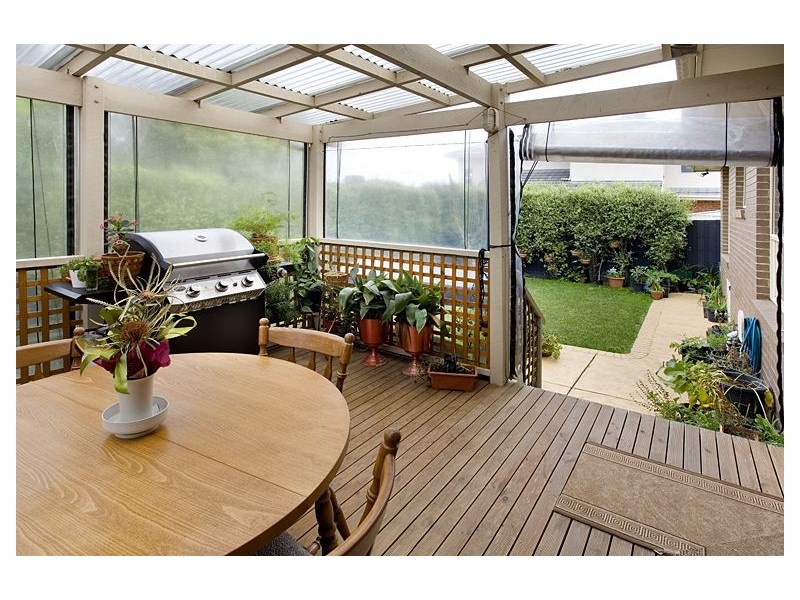 5 Newbigin Street, Burwood VIC 3125