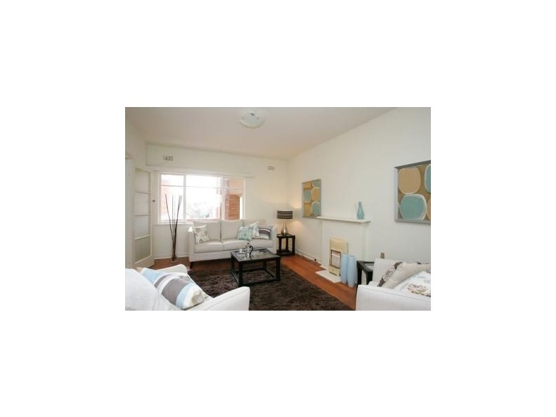 13/14 Chapel St, St Kilda VIC 3182