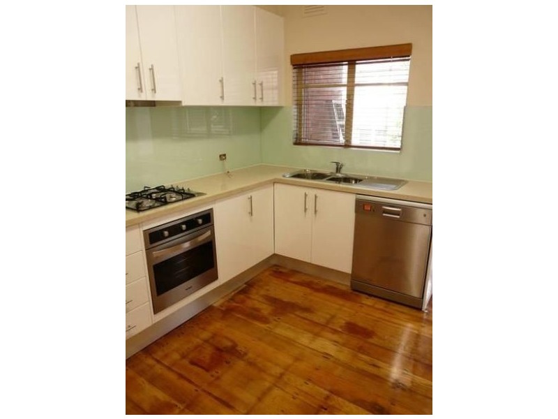 13/14 Chapel St, St Kilda VIC 3182