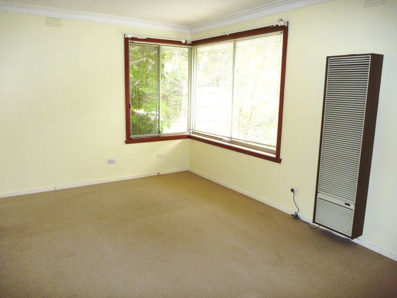 13A Barrington Drive, Ashwood VIC 3147