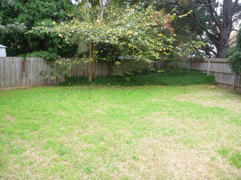 13A Barrington Drive, Ashwood VIC 3147