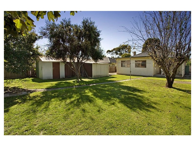 39 Montpellier Road, Ashwood VIC 3147