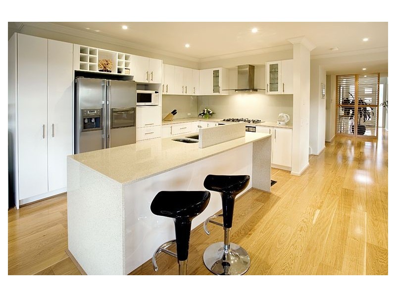 42 Montpellier Road, Burwood VIC 3125