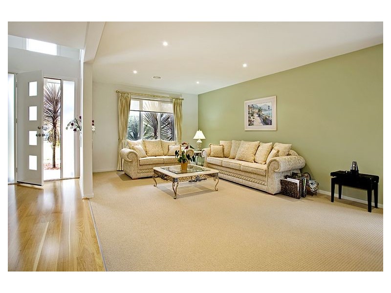 42 Montpellier Road, Burwood VIC 3125