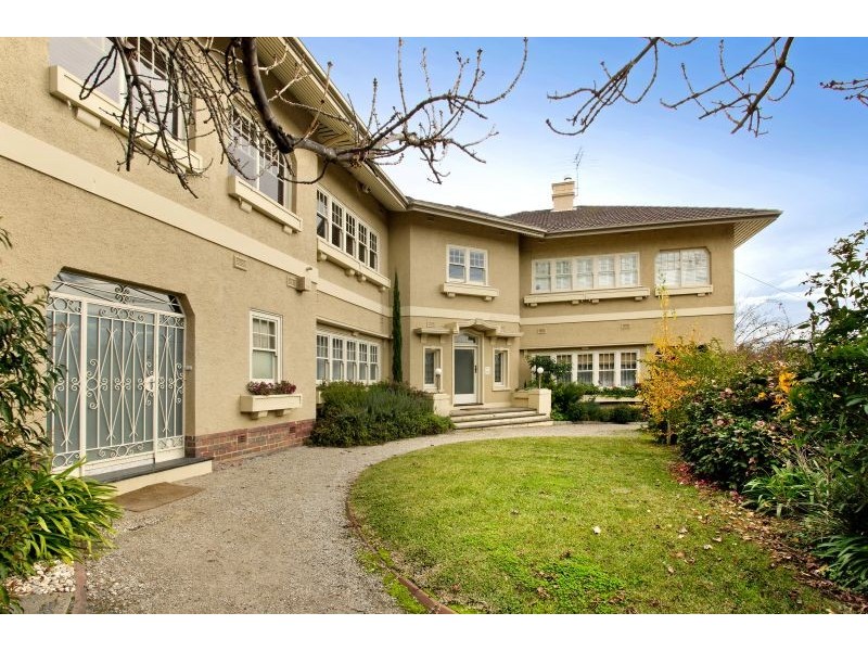 2/459 Glenferrie Road, Kooyong VIC 3144