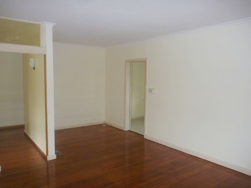 1/10 Leonard Street, Ashwood VIC 3147