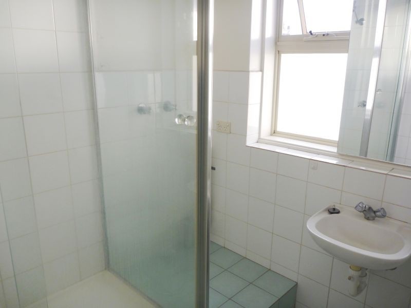 8/364 Carlisle Street, St Kilda East VIC 3183