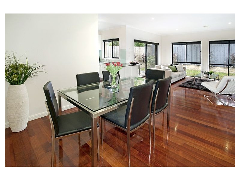 2/1 Peak Street, Malvern East VIC 3145