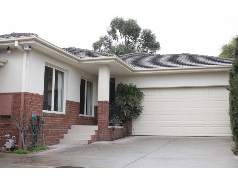 2A Carmelo Avenue, Malvern East VIC 3145