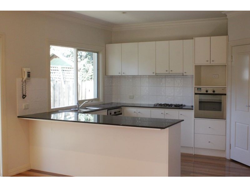 2A Carmelo Avenue, Malvern East VIC 3145