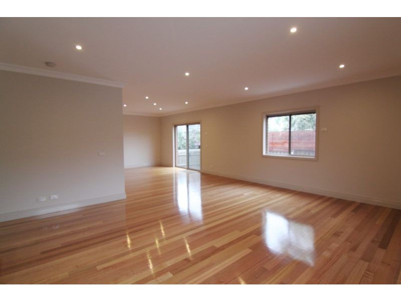 2/7 Webster Street, Malvern East VIC 3145