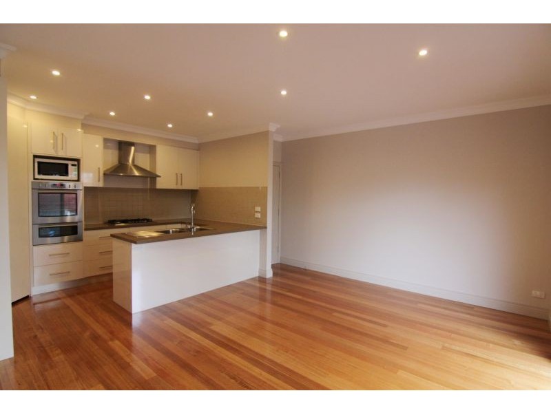 2/7 Webster Street, Malvern East VIC 3145