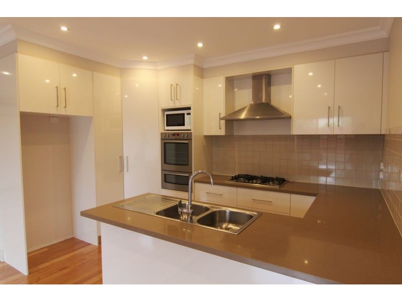 2/7 Webster Street, Malvern East VIC 3145