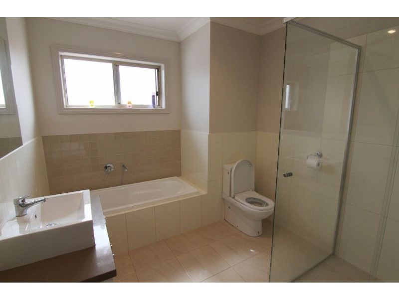 2/7 Webster Street, Malvern East VIC 3145