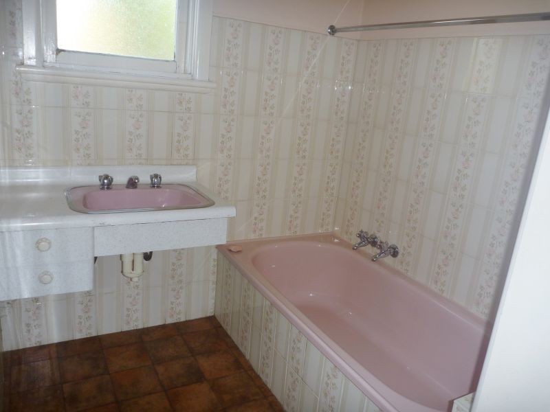 1 Everest Court, Burwood VIC 3125